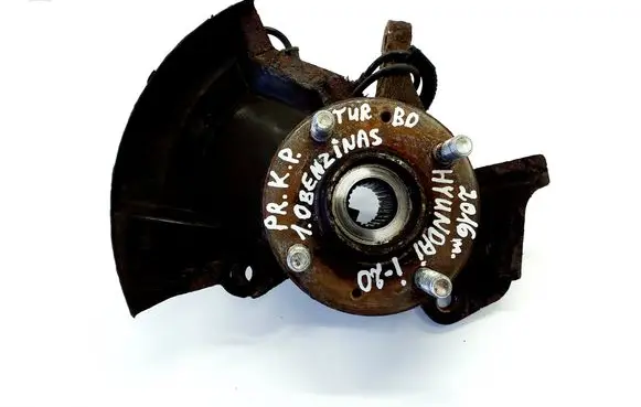 Hyundai i20 (GB IB) Front wheel hub