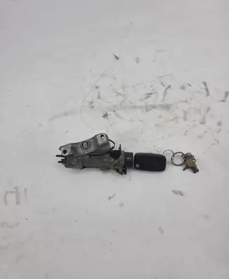 Audi A8 S8 D2 4D Ignition lock 4B0905851