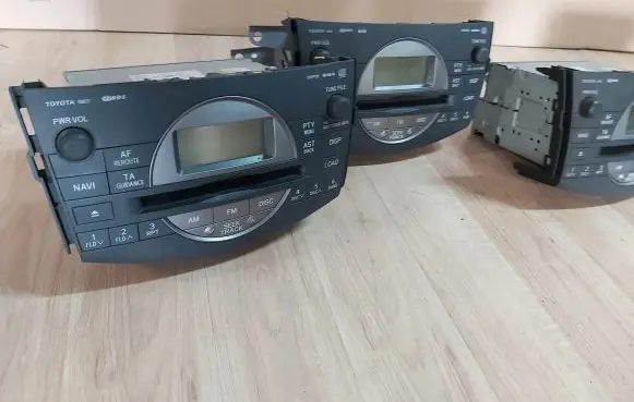 Toyota RAV 4 (XA30) Radio/CD/DVD/GPS head unit 86120-42220