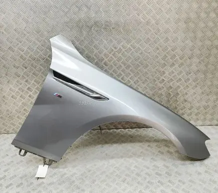 BMW 6 F06 Gran coupe Fender 7230578
