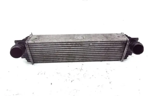 BMW 5 F10 F11 Intercooler radiator 7805629