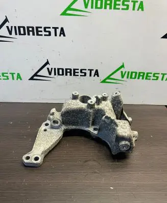 Citroen Berlingo Generator/alternator bracket 9808696680