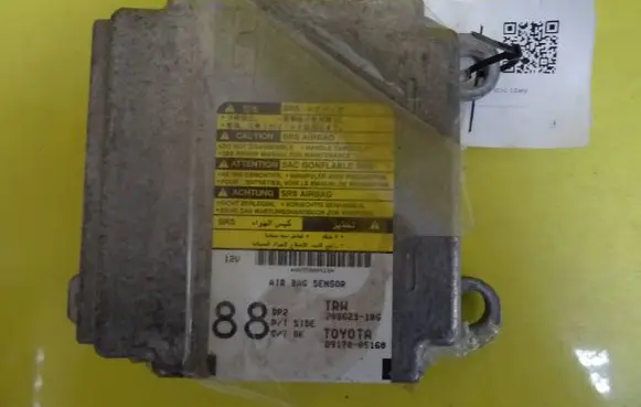 Toyota Avensis T250 Airbag control unit/module 89170-05160 208623-106