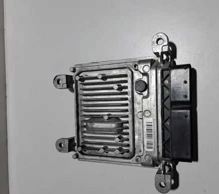 Mercedes-Benz E W212 Engine control unit/module A6519007500 A0064461540 28336101