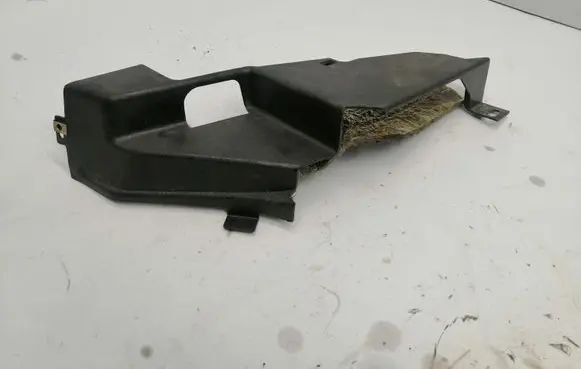 BMW 3 E30 Dashboard side end trim 19069320