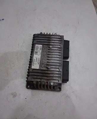 Renault Clio II Engine control unit/module ECU 8200209265