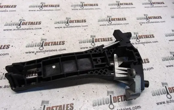 Front door exterior handle/bracket