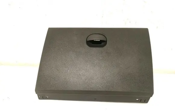 Dacia Duster II Glove box 682524198R