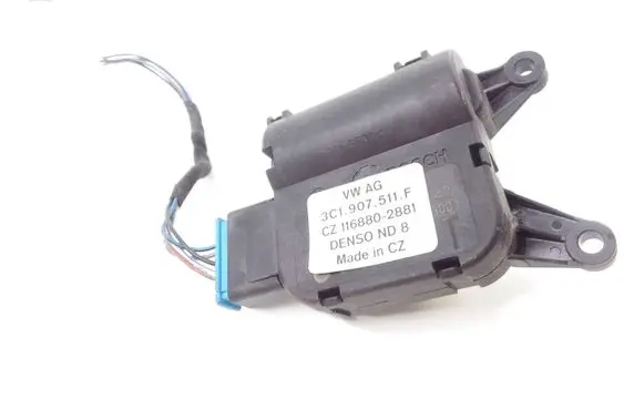 Volkswagen Golf VI Air flap motor/actuator 3C1907511F CZ1168802881