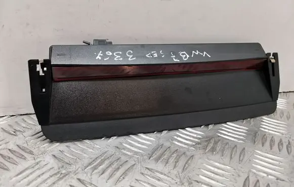 Volkswagen PASSAT B7 Third/center stoplight 3C5945097