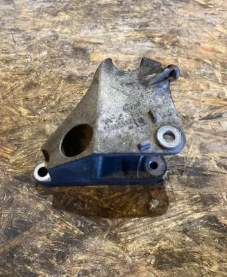 Opel Signum Engine mounting bracket 24459821 1011