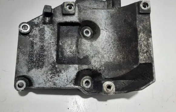 Audi A4 S4 B6 8E 8H Engine mounting bracket 038260885C