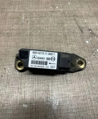 Mercedes-Benz CLS C219 Sensor A0018204426 004401 00030211511607