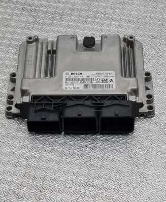 Peugeot 308 Engine control unit/module 9674245180 0281015847 9666729580