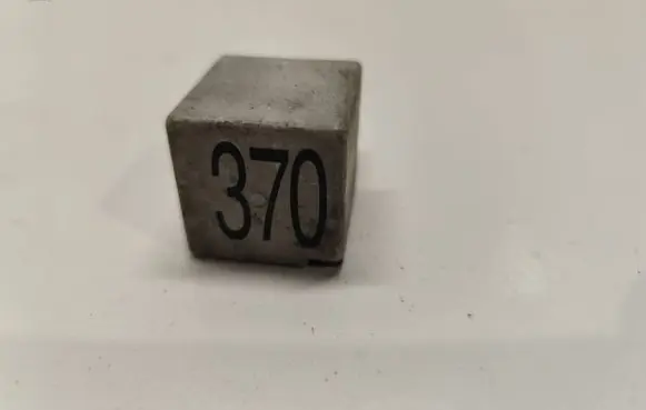 Volkswagen PASSAT B5.5 Other relay 8D0951253 8512187151