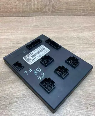 Audi A4 S4 B8 8K Comfort/convenience module 8K0907063AG 07014001