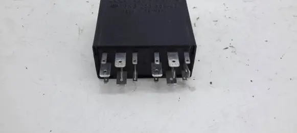 Audi A6 S6 C5 4B Other relay 4B0919471A 5KG00656805