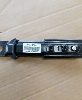 Hyundai Tucson IV NX4 Seat belt height adjuster 88890D7000 DZ7HSA221205H23906