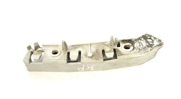 Ford Focus Front bumper mounting bracket BM5117D959