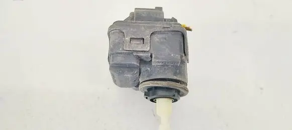 Headlight level adjustment motor