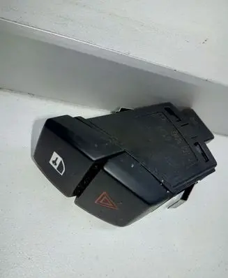 BMW 5 F10 F11 Hazard light switch 9161896