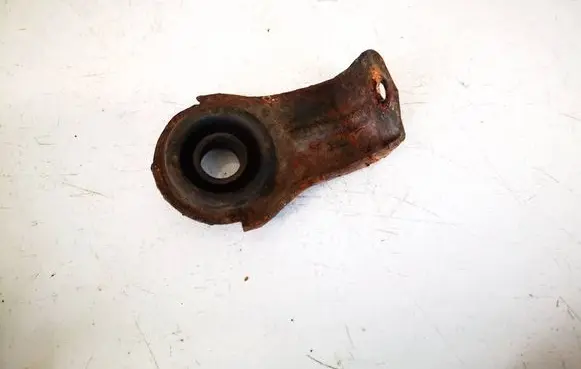 Suzuki Swift I Radiator mount bracket 