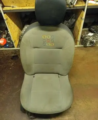 Renault Twingo II Front passenger seat 