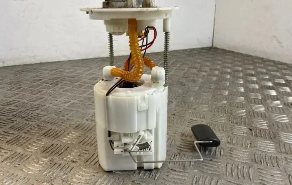 Hyundai i10 In-tank fuel pump 31110B9000 1000C03276