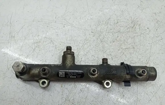 Volkswagen Phaeton Fuel main line pipe 059130090J 003561L2 F00R001823
