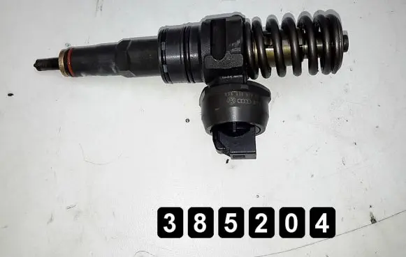 Skoda Roomster (5J) Fuel injector 038130073AG 0414720215