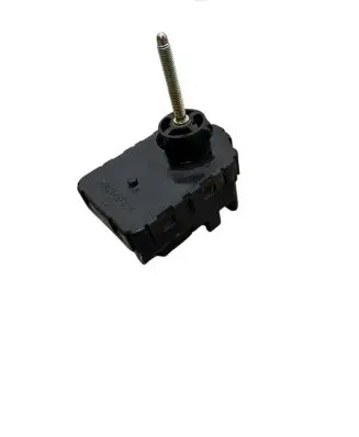 Mitsubishi Pajero Headlight level adjustment motor 