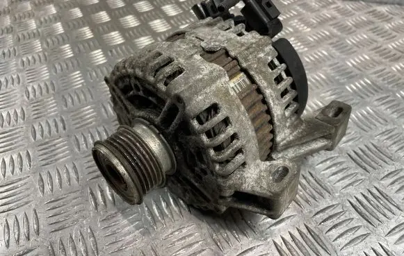 Volvo S80 Generator/alternator 0121715008