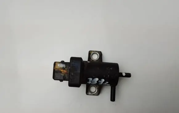 Nissan Navara D23 Turbo solenoid valve 8200762162