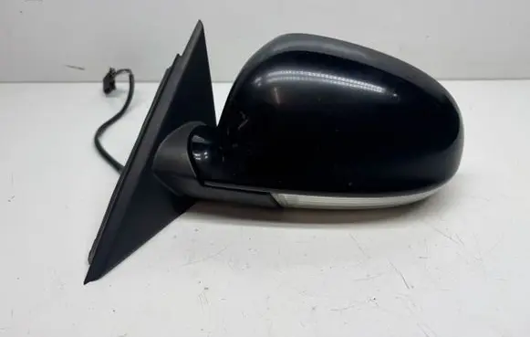Volkswagen PASSAT B5.5 Front door electric wing mirror 3B0857933B 02073
