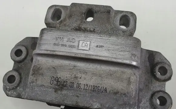 Audi A3 S3 8P Engine mount bracket 1K0199555CA