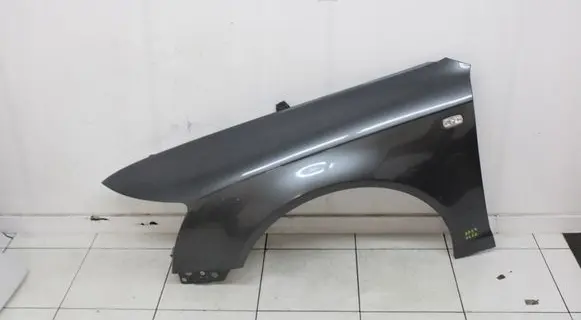 Audi A6 S6 C6 4F Fender