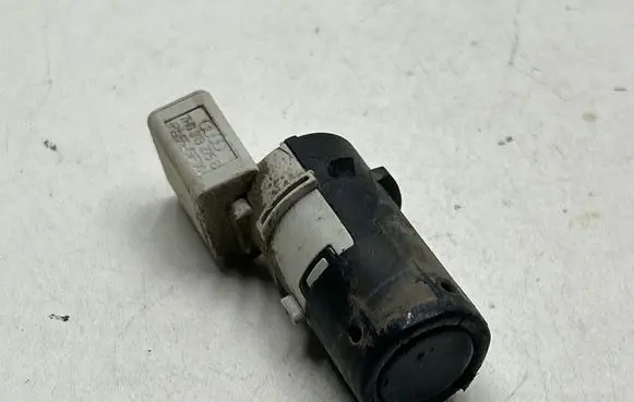 Audi A6 S6 C6 4F Parking PDC sensor 7H0919275B