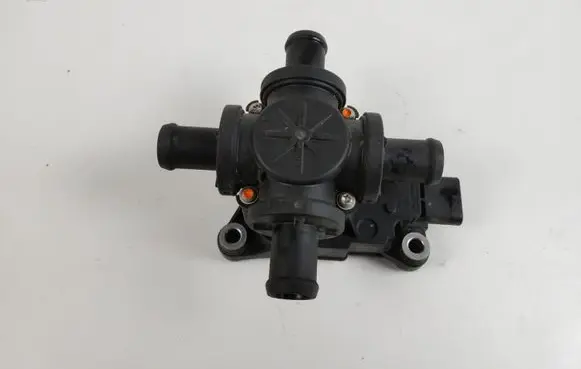 Audi E-tron GT Electric auxiliary coolant/water pump 9J1963375N