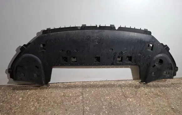 Citroen DS7 Crossback Front bumper skid plate/under tray 9817379180