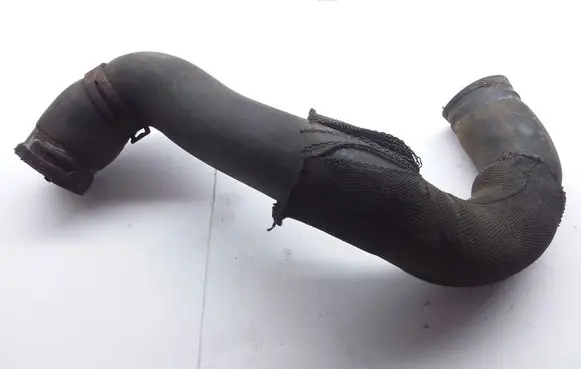 Opel Astra H Engine coolant pipe/hose 