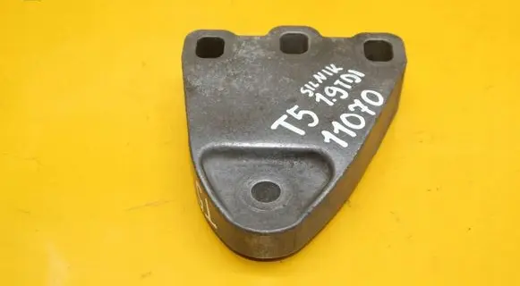 Volkswagen Transporter - Caravelle T5 Engine mount vacuum valve 