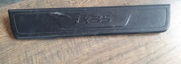 Hyundai ix35 Front sill trim cover 858832Y100