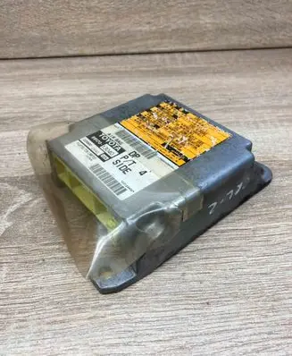 Toyota Corolla Verso E121 Airbag control unit/module 8917013040 2310002440