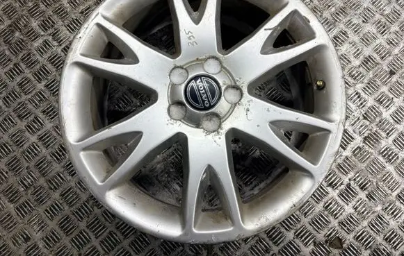 Volvo XC90 R18 alloy rim 30748436