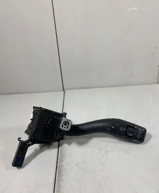 Audi A3 S3 A3 Sportback 8P Wiper control stalk 8P0953519