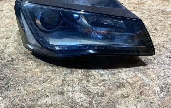 Audi A8 S8 D4 4H Headlight/headlamp 4H0941004