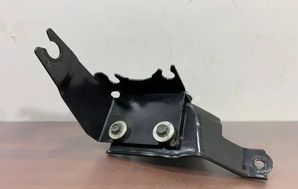 Mitsubishi Outlander IV ABS pump bracket 