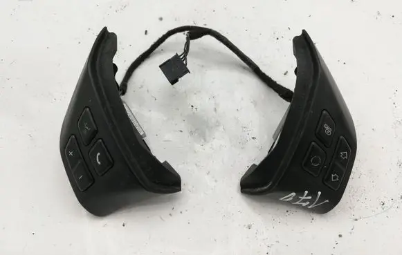 BMW 3 E90 E91 Steering wheel buttons/switches 695989301 61645391 13602701