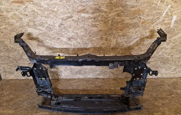 Nissan Qashqai Radiator support slam panel bracket 