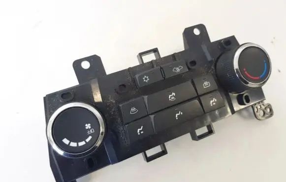 Chevrolet Colorado Climate control unit 7054